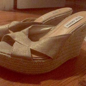 STEVE MADDEN WEDGES
